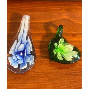 2 Glass Teardrop Heart Floral Design Pendant Inside Flower Wearable Art Estate
